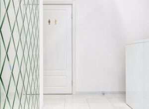 Read more about the article The Best Way to Clean Baseboards