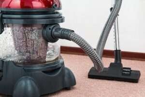 Read more about the article The Benefits of Regular Vacuuming for Allergies and Health