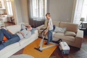 Read more about the article Seasonal Carpet Care Tips for Dallas Homeowners by Chelsea’s Cleaning Services