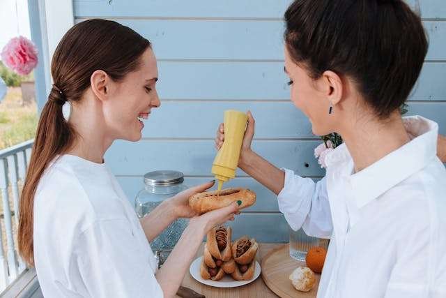 Read more about the article From Boots to BBQ Sauce: Post-Texas Day Cleaning Hacks for Busy Texans